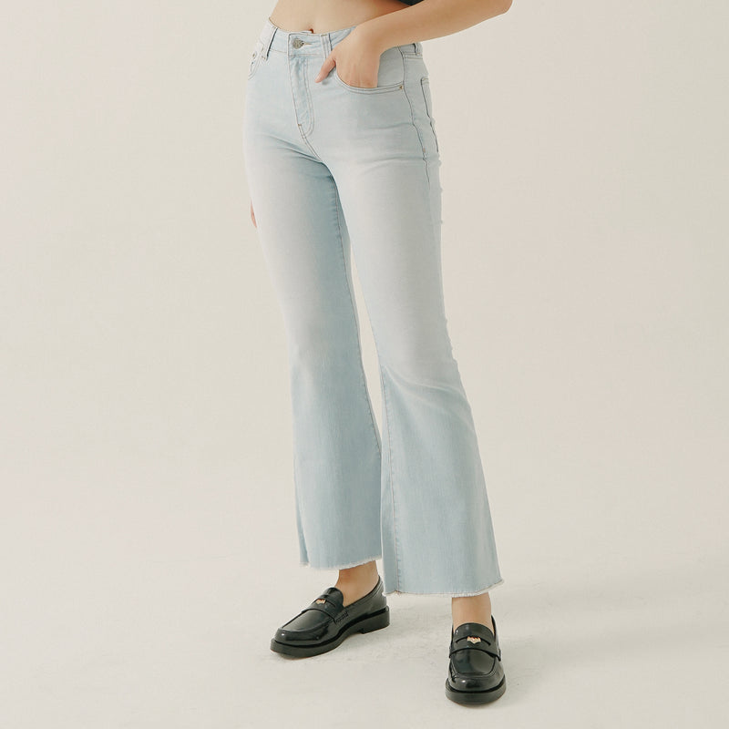 NK April Flare Jeans