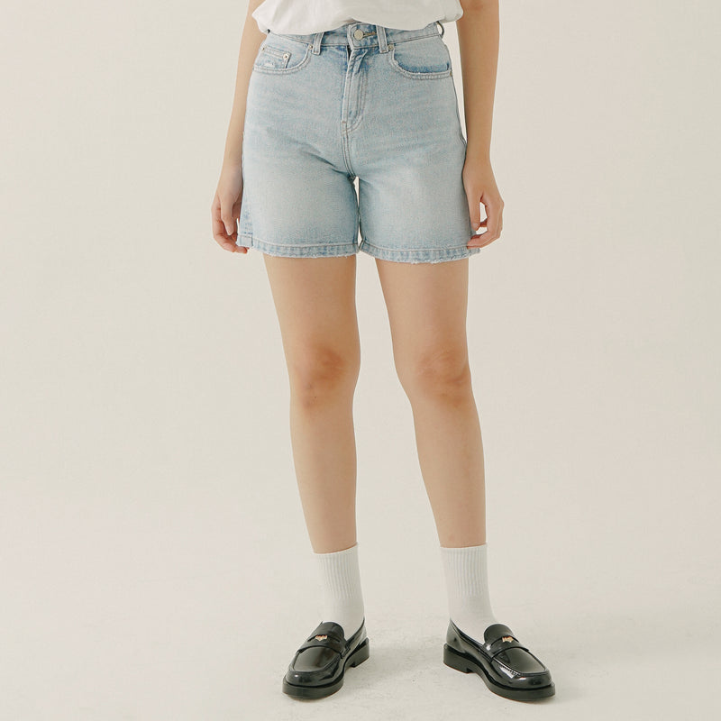 NK Kate Short Pants