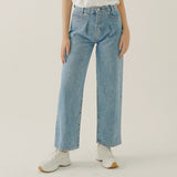 NK Megan Straight Jeans